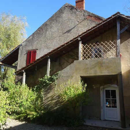 Апартаменты La Belle D'Antan Saint-Bonnet-en-Bresse Экстерьер фото